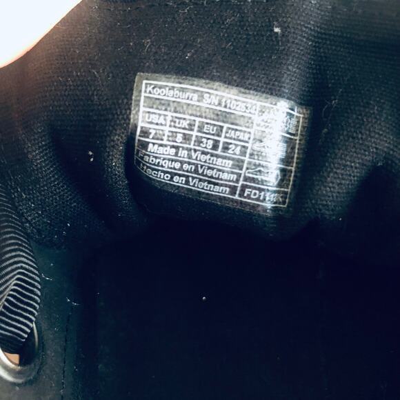 UGG Koolaburra 'Penley' Women's 7 Ortholite Sneaker Black Ribbon Lacing - Picture 9 of 10